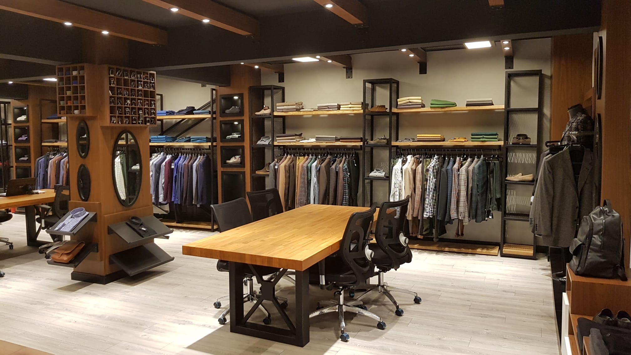 WhatsApp Image 2025-10-19 at 23.02.29